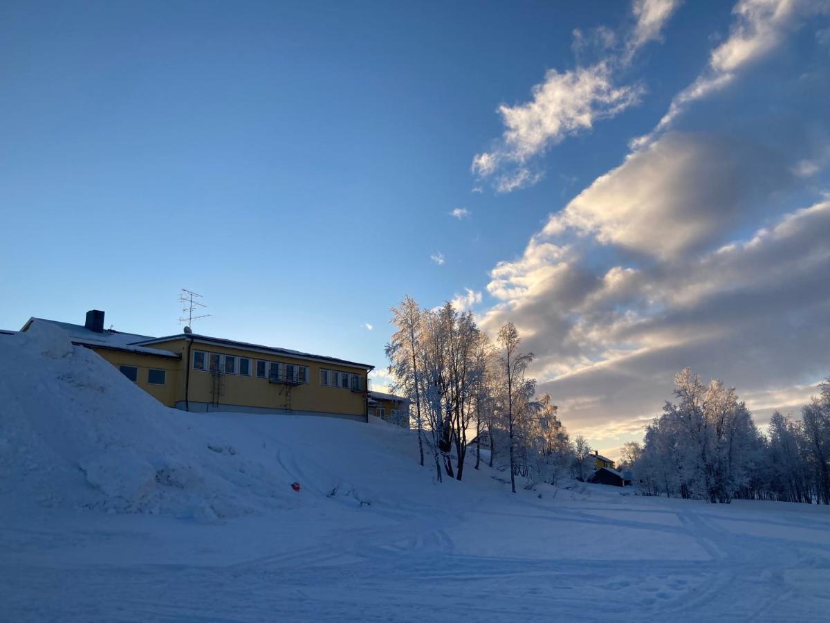 Kuttainen Lodge Karesuando Exterior photo