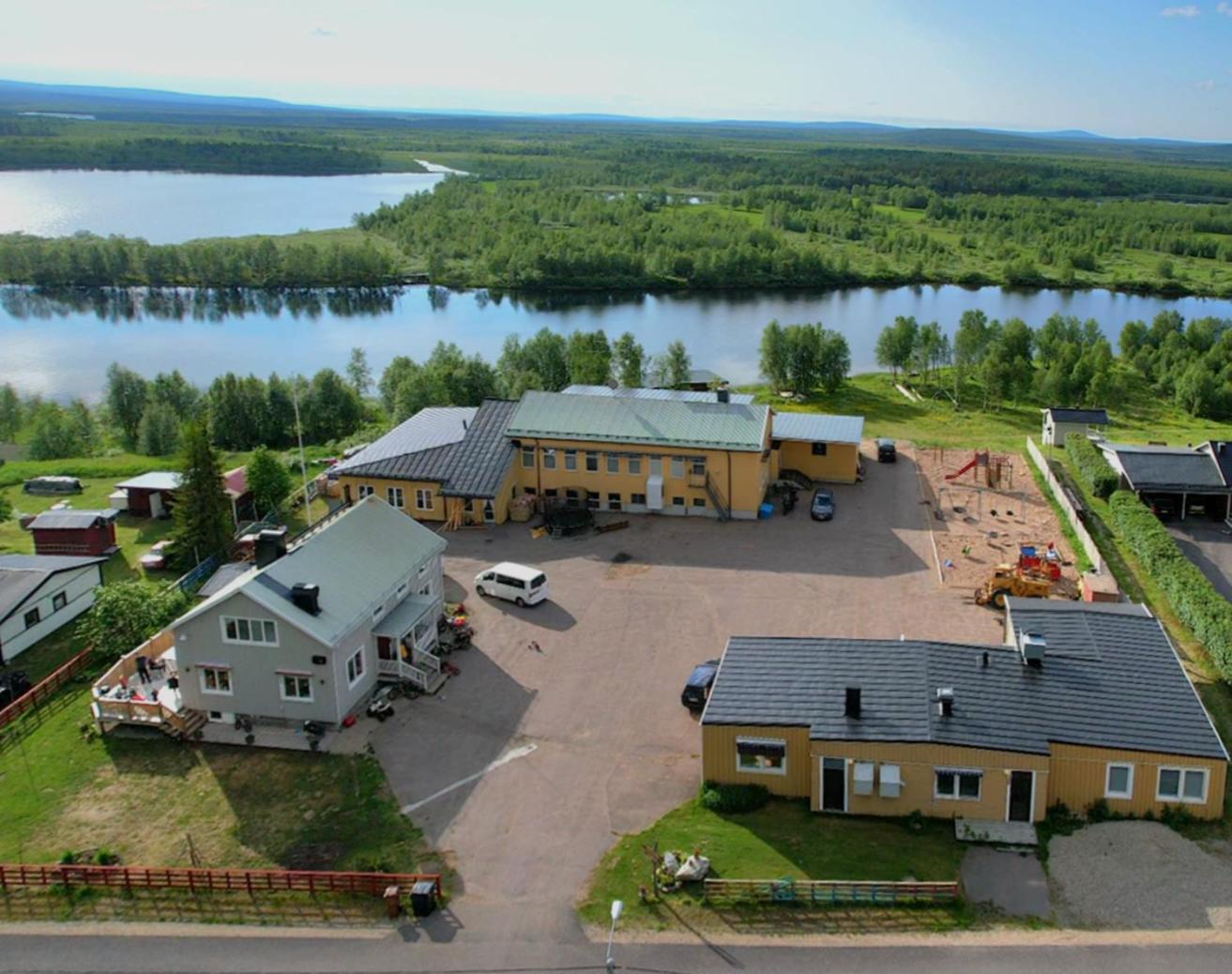 Kuttainen Lodge Karesuando Exterior photo